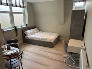 Photo 7- click for photo gallery